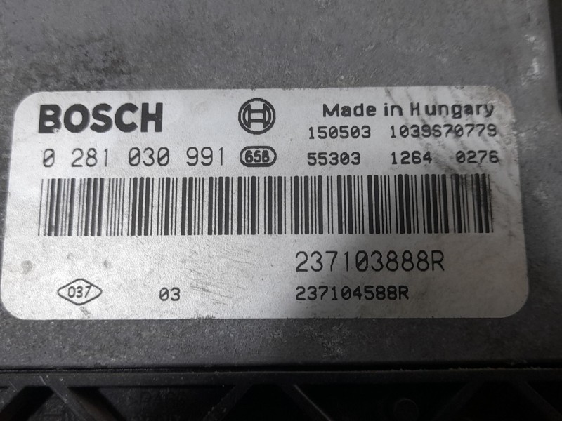 Recambio de centralita motor uce para renault trafic iii furgoneta (fg_) 1.6 dci 115 (fgmd) referencia OEM IAM 237104588R 028103