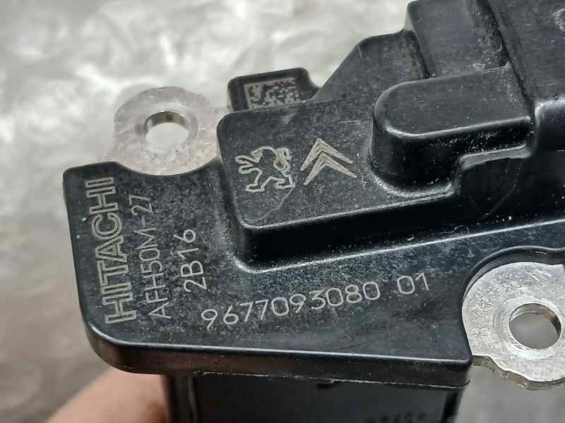 Recambio de caudalimetro para peugeot 5008 allure referencia OEM IAM 9677093080 AFH50M27 HITACHI