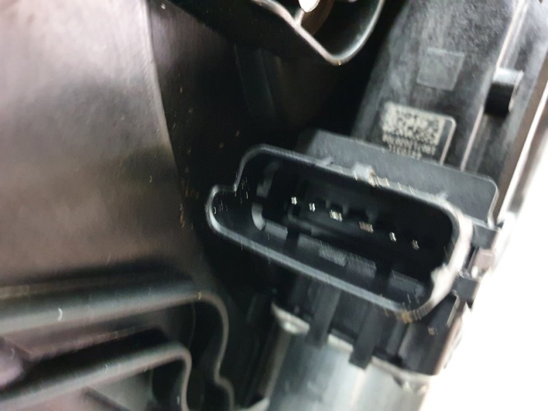 Recambio de elevalunas delantero izquierdo para hyundai ioniq style elektro referencia OEM IAM 82471G2011  ELECTRICO 6 PINES