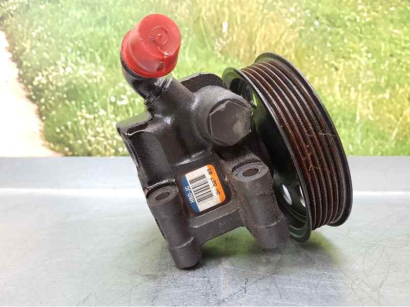 Recambio de bomba direccion para ford focus berlina (cak) ghia referencia OEM IAM 2HB2703  HBDJC