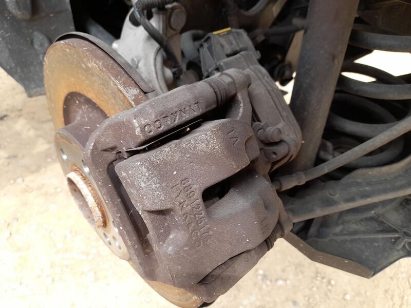 Recambio de pinza freno trasera izquierda para lynk & co 01 phev referencia OEM IAM 8888785436  