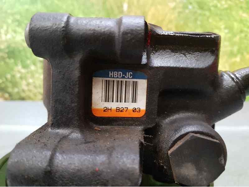 Recambio de bomba direccion para ford focus berlina (cak) ghia referencia OEM IAM 2HB2703  HBDJC