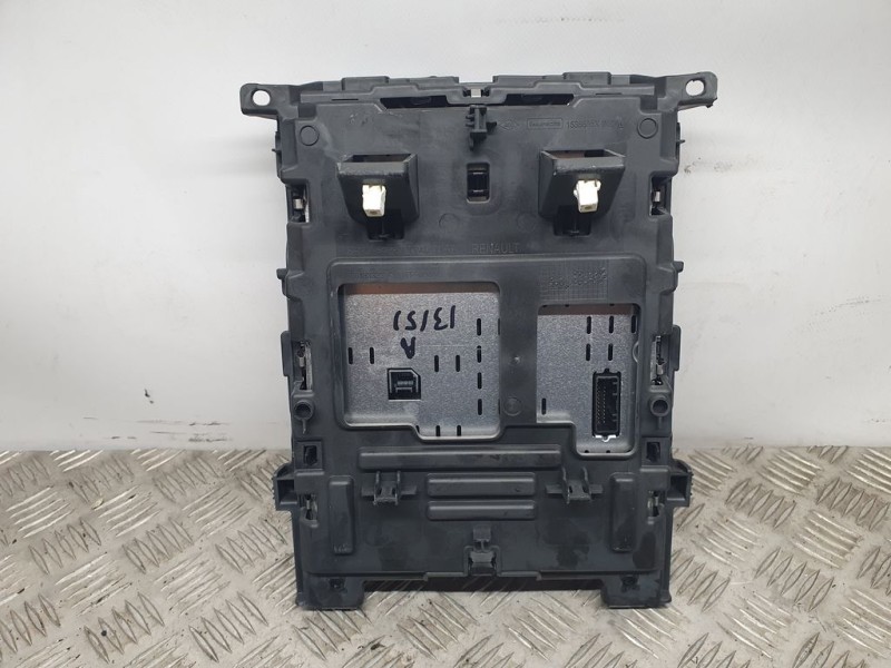 Recambio de mando climatizador para renault megane iv berlina 5p limited + referencia OEM IAM SIN REF  