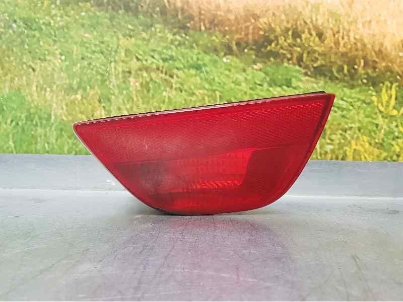 Recambio de faro antiniebla trasero izquierdo para ford focus berlina (cak) ghia referencia OEM IAM 1M5115K273A 1M5115501A 