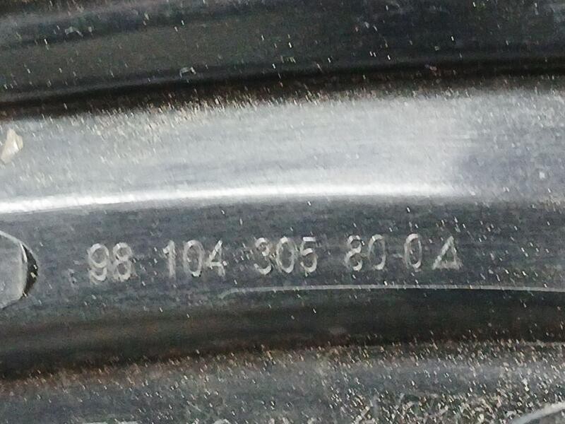 Recambio de piloto trasero derecho para peugeot 208 style referencia OEM IAM 9810430580  