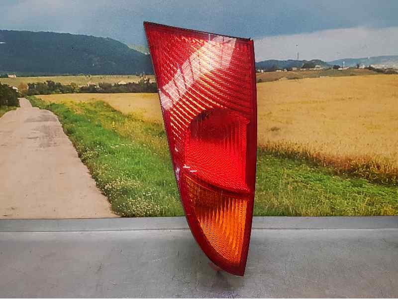 Recambio de piloto trasero izquierdo para ford focus berlina (cak) ghia referencia OEM IAM 1M5113405A  