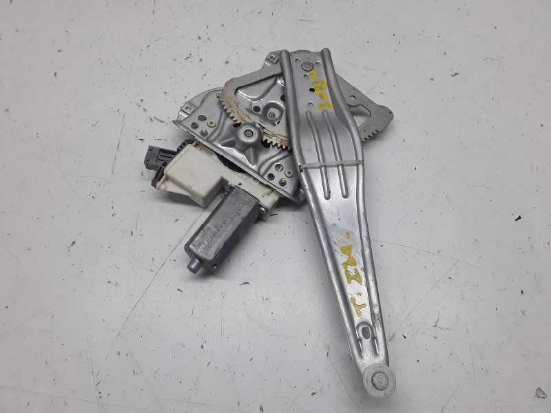 Recambio de elevalunas trasero izquierdo para toyota avensis berlina (t25) 2.2 d-4d sol berlina (5-ptas.) referencia OEM IAM  6 