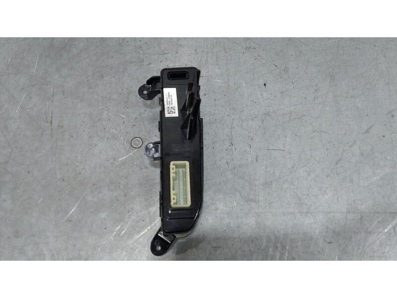 Recambio de palanca freno de mano para hyundai ioniq style elektro referencia OEM IAM 120035107  ELECTRICO