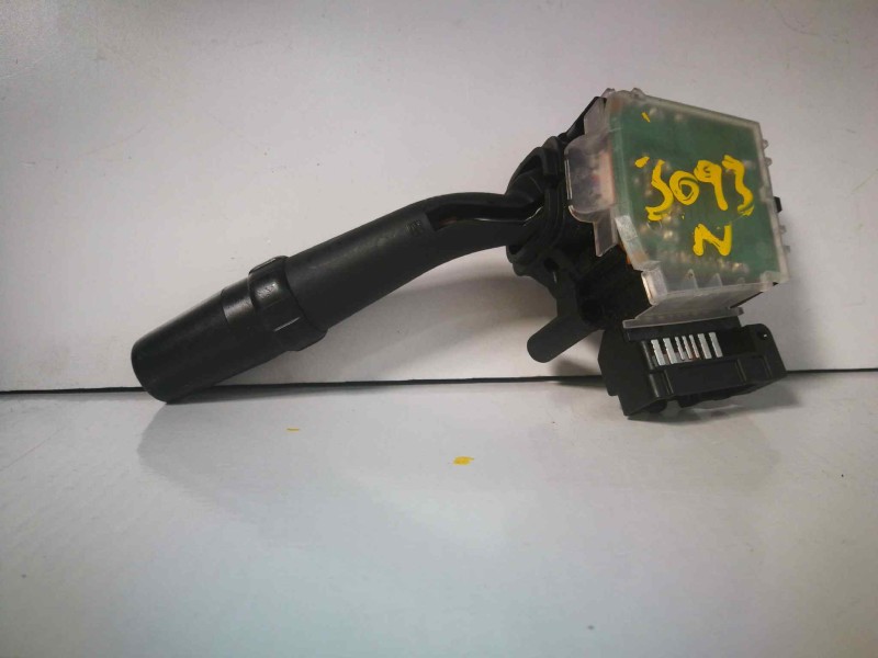 Recambio de mando limpia para toyota avensis berlina (t25) 2.2 d-4d sol berlina (5-ptas.) referencia OEM IAM 173821  