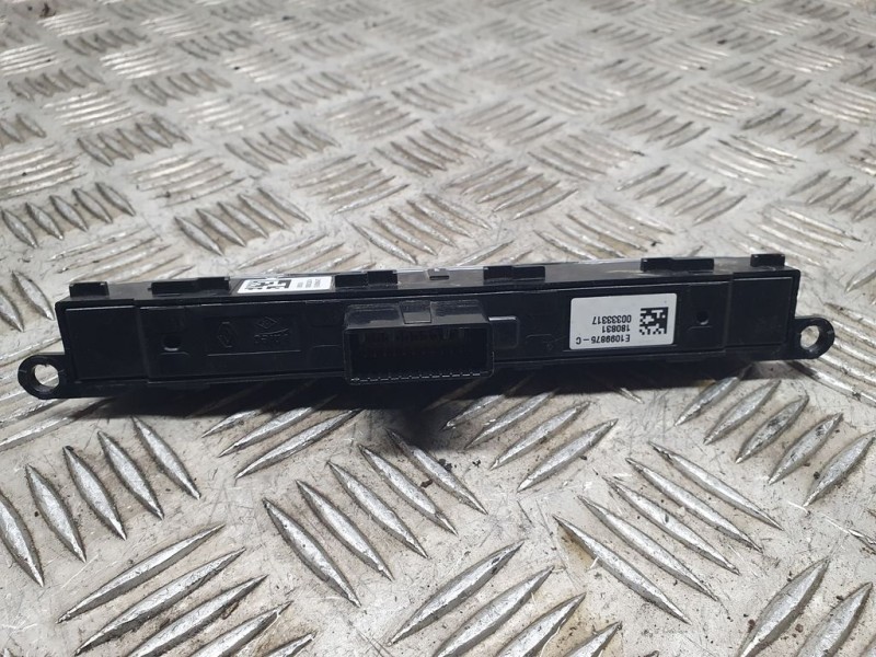 Recambio de mando multifuncion para renault megane iv berlina 5p limited + referencia OEM IAM E1099875C  