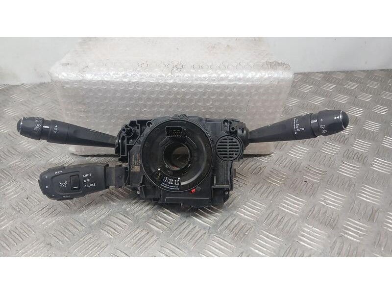 Recambio de mando luces y limpia para peugeot 5008 allure referencia OEM IAM 98312608ZD  10174886