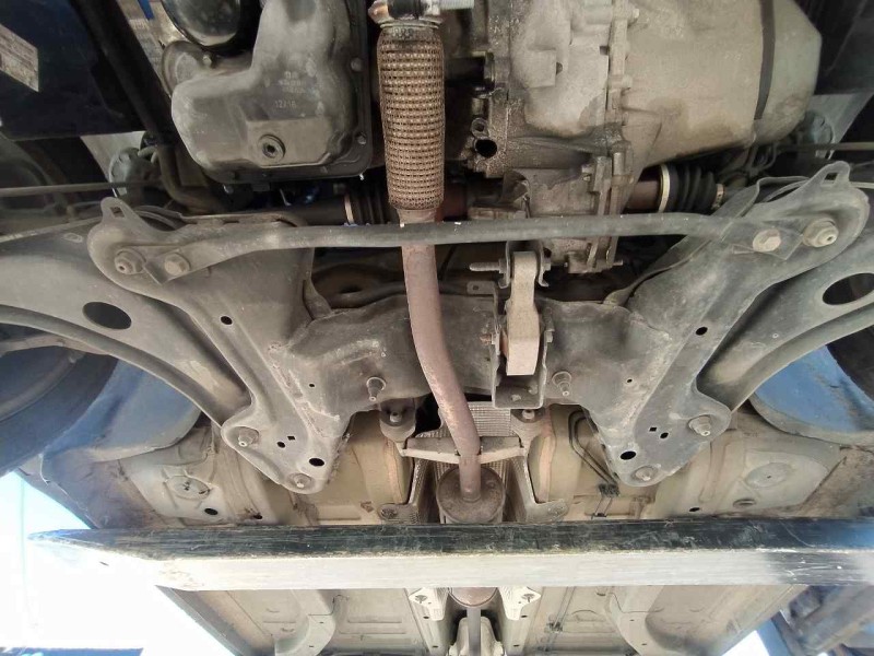 Recambio de puente delantero para peugeot 208 style referencia OEM IAM 9808011780  