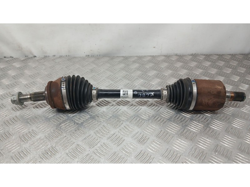 Recambio de transmision delantera izquierda para lynk & co 01 phev referencia OEM IAM 8893033487  T2203038111