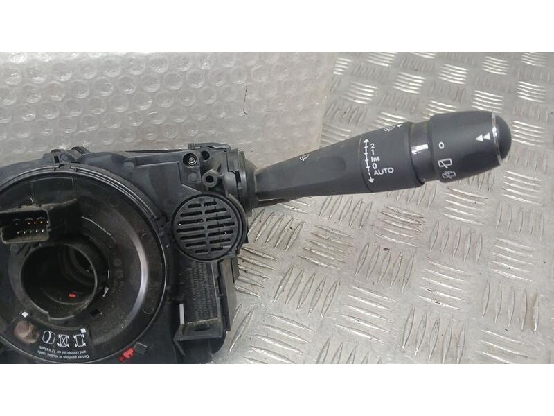 Recambio de mando luces y limpia para peugeot 5008 allure referencia OEM IAM 98312608ZD  10174886