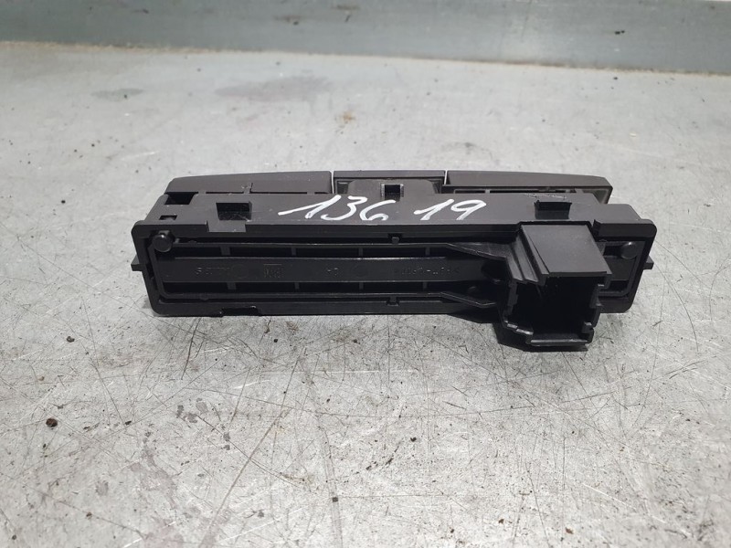 Recambio de warning para opel astra j lim. sport referencia OEM IAM 13285122  