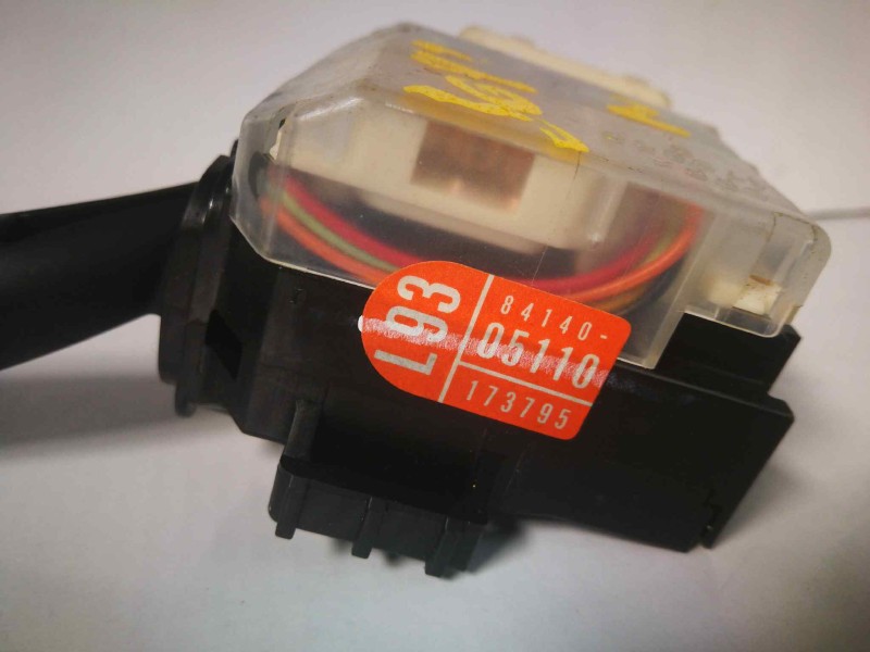 Recambio de mando luces para toyota avensis berlina (t25) 2.2 d-4d sol berlina (5-ptas.) referencia OEM IAM 173795  