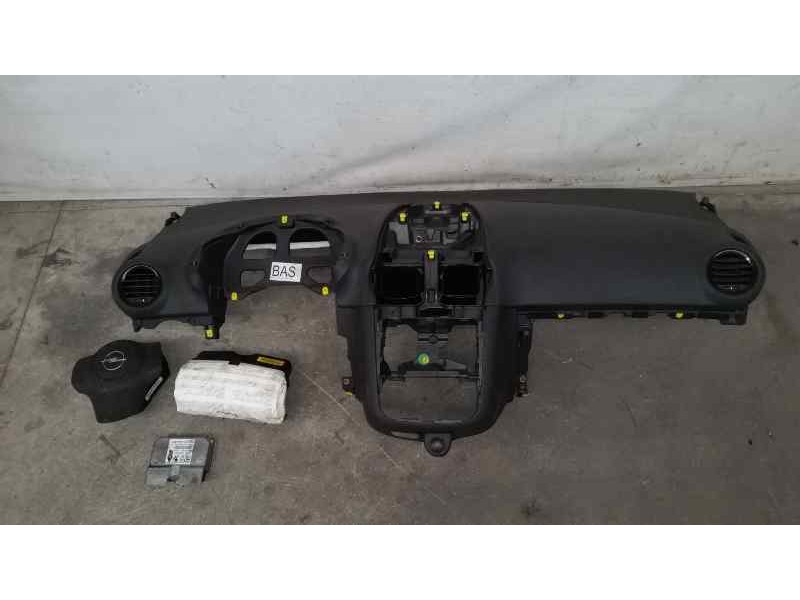 Recambio de kit airbag para opel corsa d catch me referencia OEM IAM   C/SALPICADERO