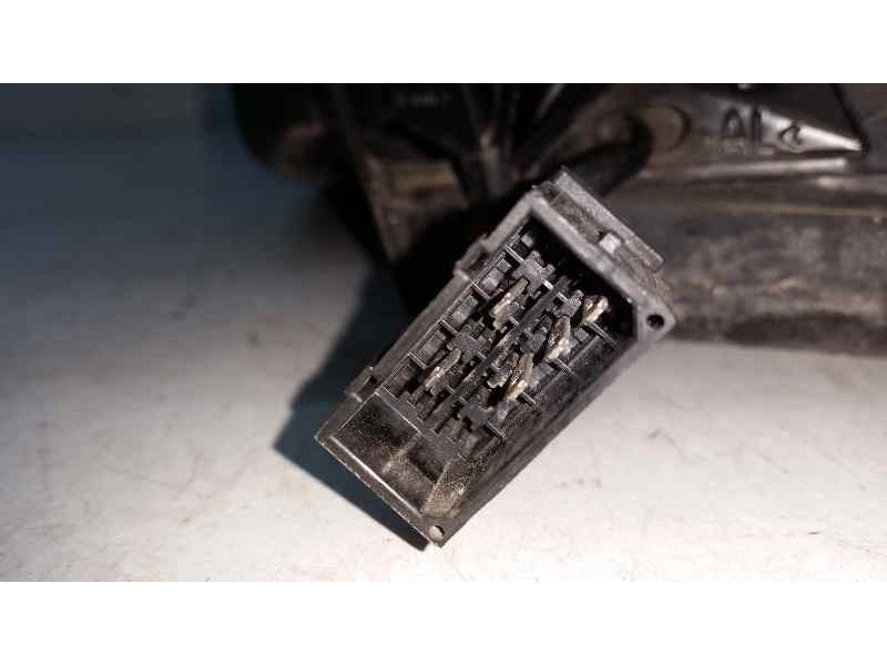 Recambio de retrovisor izquierdo para audi a4 berlina (b5) 1.9 tdi referencia OEM IAM  5 PINS ELECTRICO