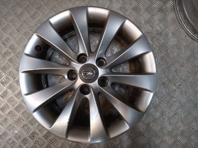 Recambio de juego llantas aluminio para opel zafira b cosmo referencia OEM IAM 65X16 5 TORN ET 37 ALUMINIO 