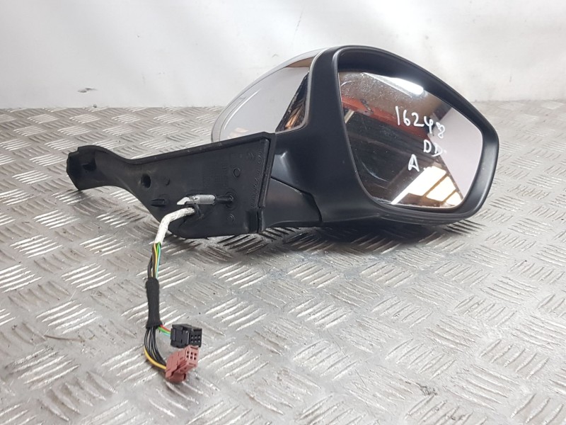 Recambio de retrovisor derecho para peugeot 208 style referencia OEM IAM 232673078 2 CLAVIJA DE 3 Y 6 CABLES ELECTRICO