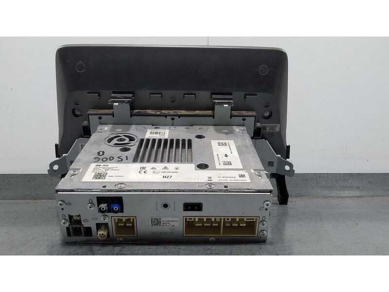 Recambio de sistema navegacion gps para hyundai ioniq style elektro referencia OEM IAM 96560g2230vcs 10r0510600 