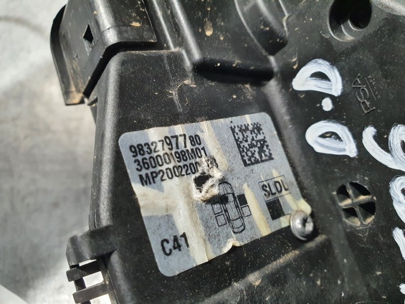 Recambio de cerradura puerta delantera derecha para citroën c4 feel pack referencia OEM IAM 9832797780 36000198M01 4 PINES