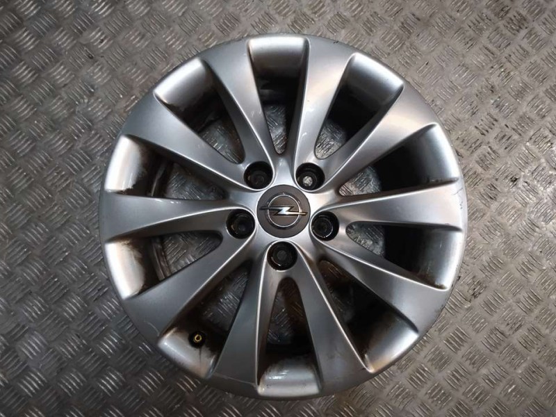 Recambio de juego llantas aluminio para opel zafira b cosmo referencia OEM IAM 65X16 5 TORN ET 37 ALUMINIO 