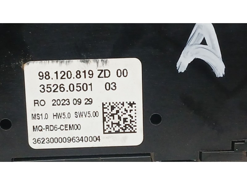 Recambio de mando radio para opel vivaro c furgoneta (k0) 1.5 referencia OEM IAM 98120819ZD  35260501
