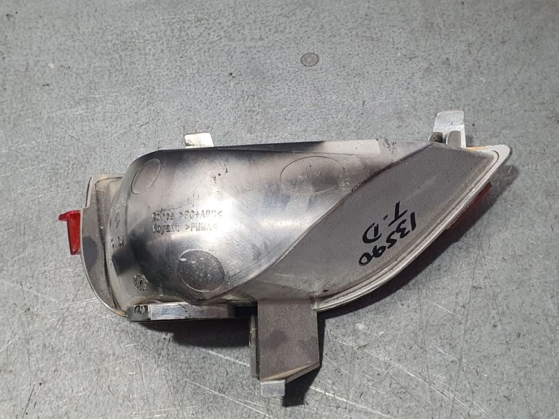 Recambio de piloto trasero derecho paragolpes para dacia sandero stepway referencia OEM IAM 265807801R  FALSO