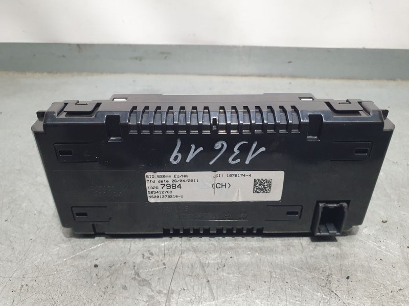 Recambio de pantalla multifuncion para opel astra j lim. sport referencia OEM IAM 13267984 NS001273210U JOHNSON CONTROLS