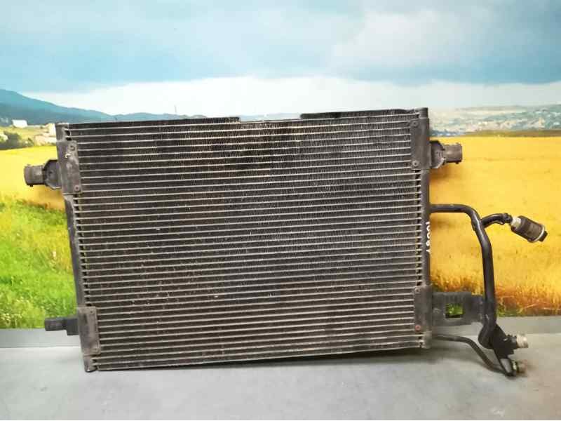 Recambio de condensador / radiador aire acondicionado para audi a4 berlina (b5) 1.9 tdi referencia OEM IAM 8D0260401A  SHOWA