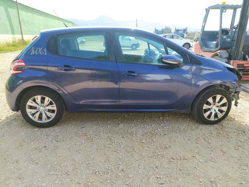 peugeot 208 del año 2014