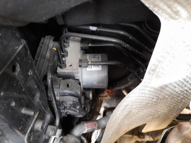 Recambio de abs para kia stonic (yb) 1.0 t-gdi eco-dynamics+ referencia OEM IAM 58920H8250  