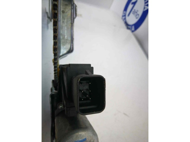 Recambio de elevalunas delantero izquierdo para opel meriva 1.7 16v dti cat (y 17 dt / lr6) referencia OEM IAM 93389551 6 PINS 9