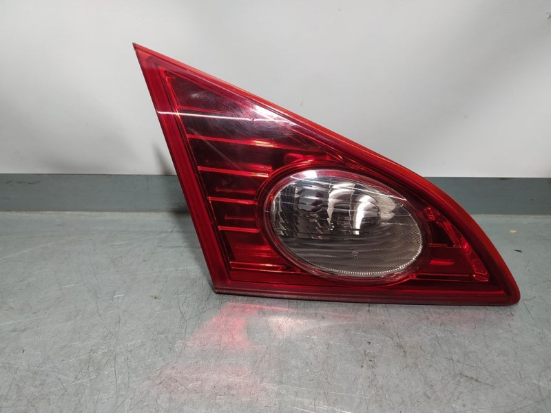 Recambio de piloto trasero izquierdo para nissan murano (z51) executive referencia OEM IAM 265451AA1A  INTERIOR