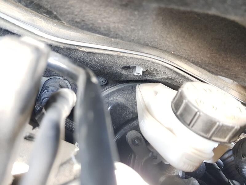 Recambio de servofreno para ford fiesta vii (hj, hf) 1.0 ecoboost referencia OEM IAM 2369714  