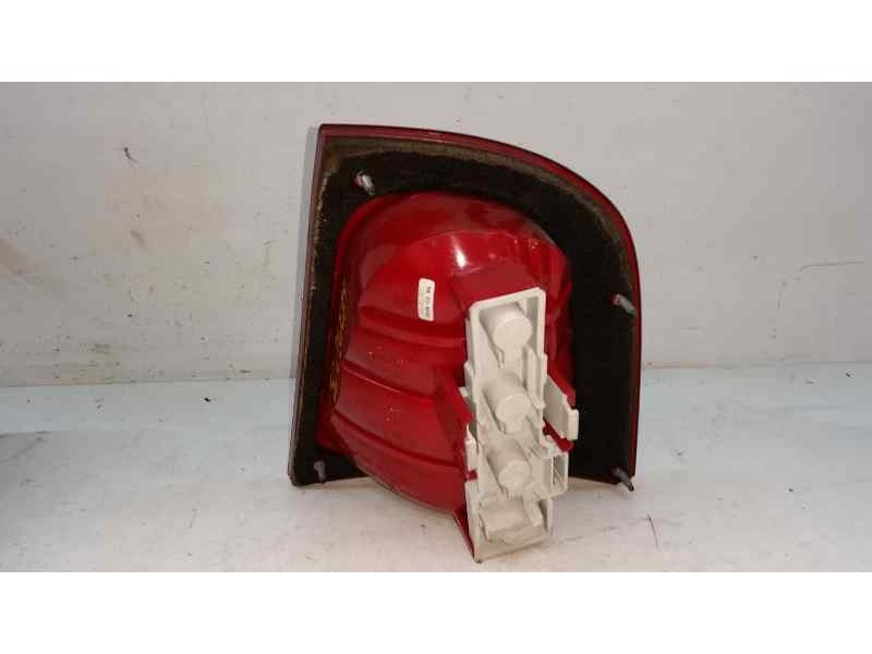 Recambio de piloto trasero izquierdo para skoda octavia berlina (1u2) tour referencia OEM IAM   