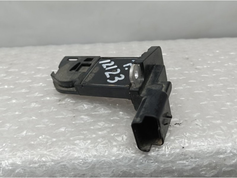 Recambio de caudalimetro para peugeot 2008 (--.2013) signature 1.5 hdi 100 cv referencia OEM IAM 9677093080 AFH50M27 HITACHI