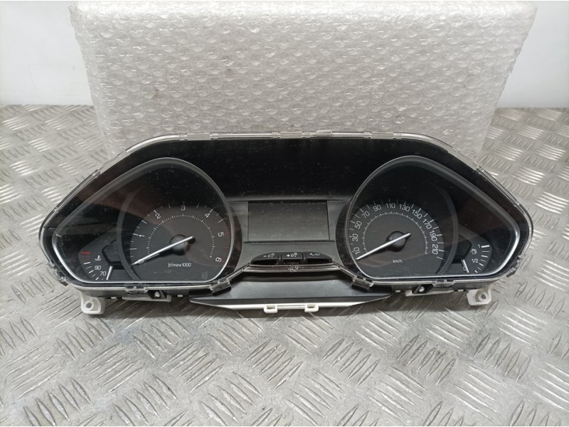 Recambio de cuadro instrumentos para peugeot 2008 (--.2013) signature 1.5 hdi 100 cv referencia OEM IAM 9825986680  