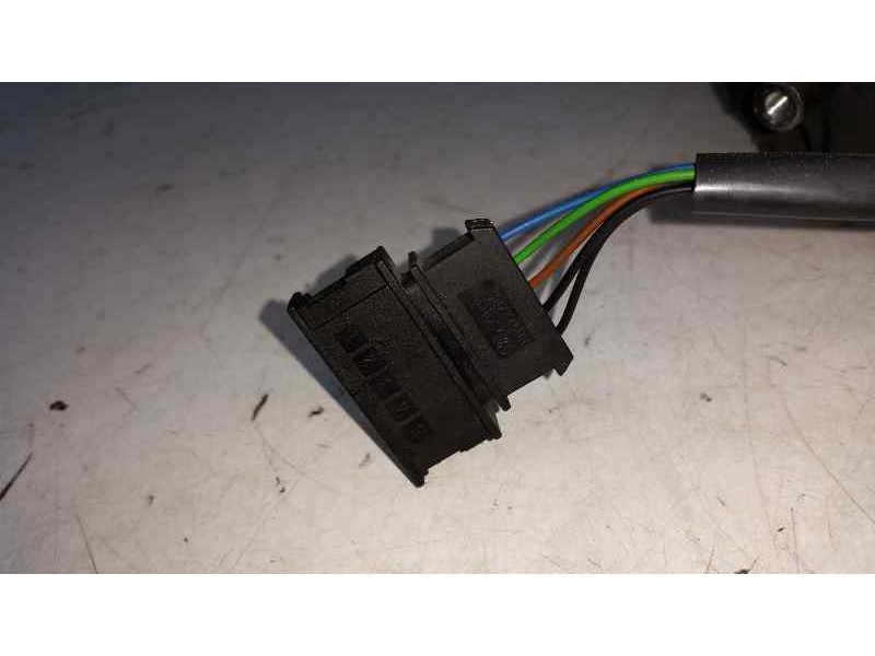 Recambio de retrovisor izquierdo para skoda octavia berlina (1u2) tour referencia OEM IAM  5 PINS ELECTRICO