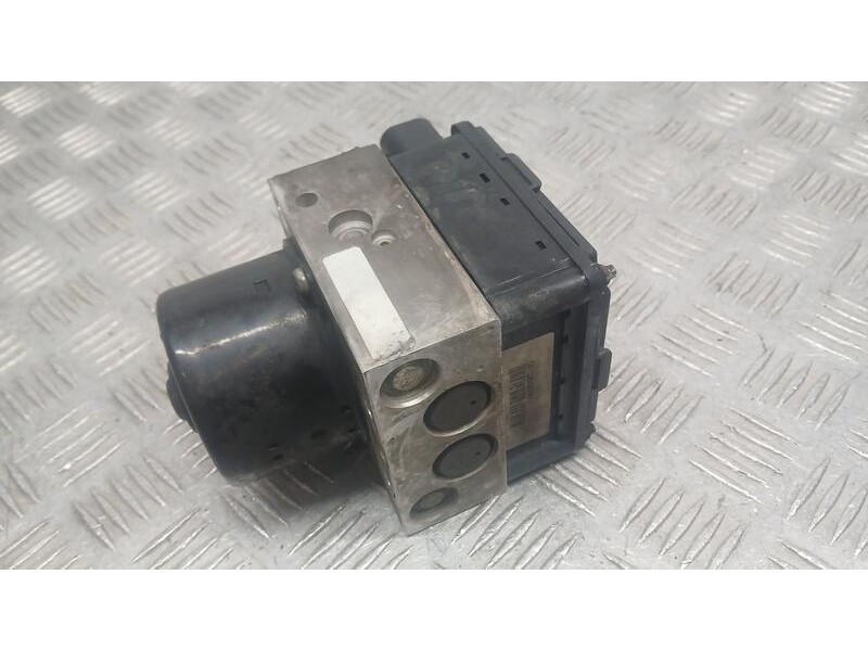 Recambio de abs para ford focus berlina (cak) trend referencia OEM IAM 98AG2M110CA ATE 10020401584