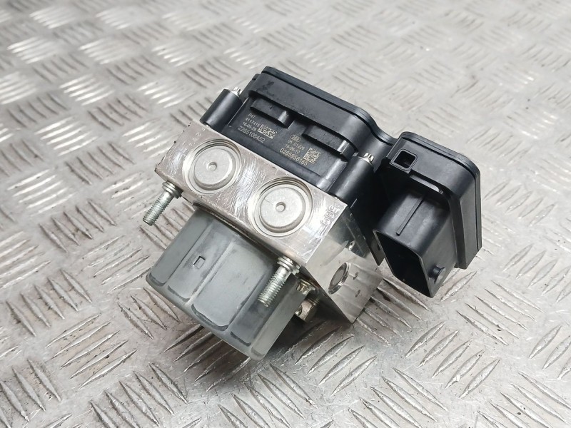 Recambio de abs para nissan x-trail iii (t32_, t32r, t32rr) 1.6 dci (t32) referencia OEM IAM 476604CC1A  269620