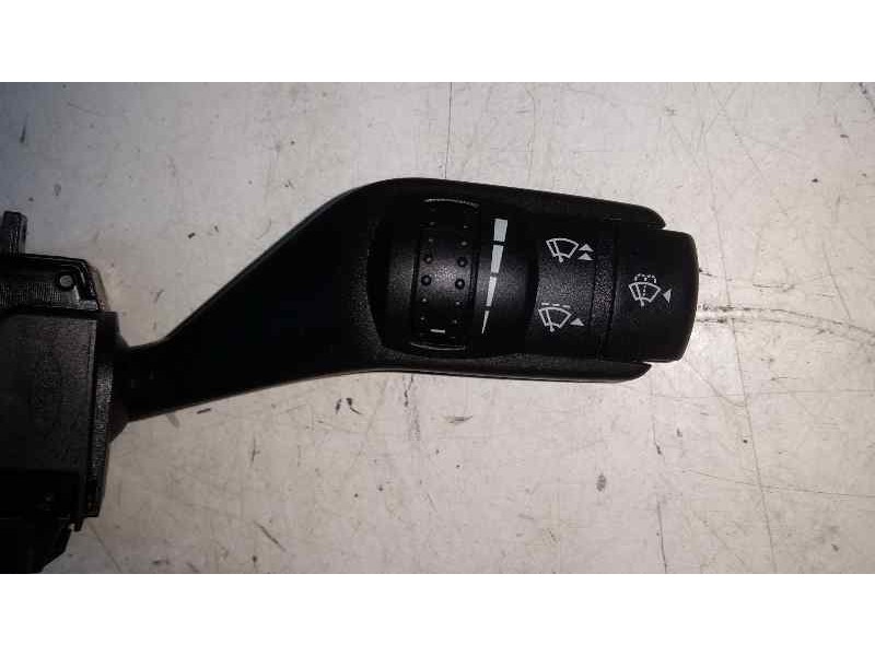 Recambio de mando limpia para ford focus sportbreak (cap) ghia referencia OEM IAM   