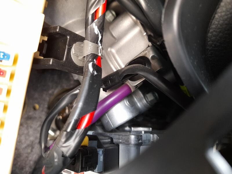 Recambio de columna direccion para kia stonic (yb) 1.0 t-gdi eco-dynamics+ referencia OEM IAM 56310H8300  