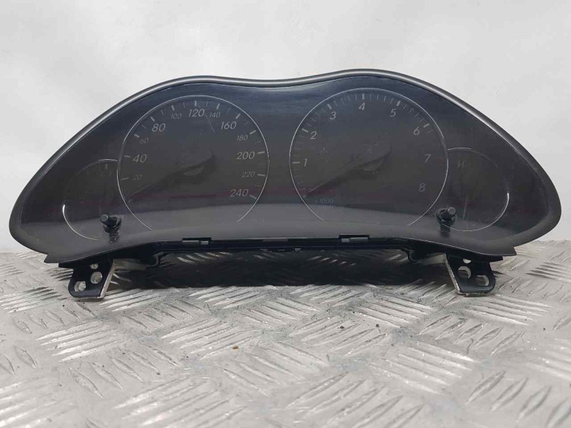 Recambio de cuadro instrumentos para toyota avensis berlina (t25) sol referencia OEM IAM 8380005532 MB2574300010 DENSO