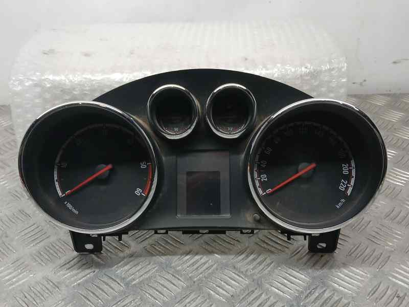 Recambio de cuadro instrumentos para opel meriva b selective referencia OEM IAM 13349547 600775881 