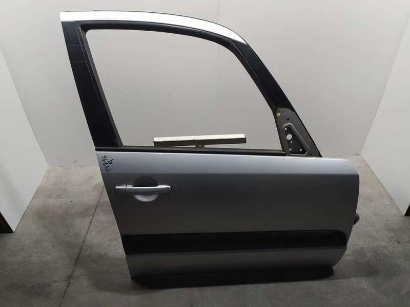 Recambio de puerta delantera derecha para suzuki sx4 rw (ey) glx referencia OEM IAM 6800179J00000  TOCADA