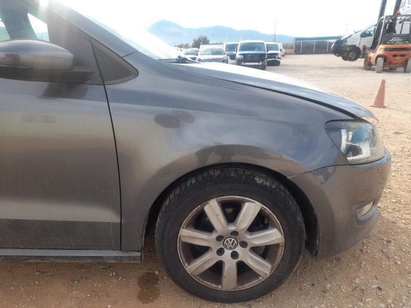 Recambio de aleta delantera derecha para volkswagen polo v (6r1, 6c1) 1.6 tdi referencia OEM IAM 6R0821106H  