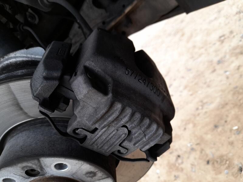 Recambio de pinza freno delantera izquierda para bmw 3 (e90) 325 i referencia OEM IAM 34116769091  