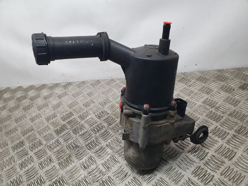 Recambio de bomba direccion electrica para peugeot 307 berlina (s2) xt referencia OEM IAM 9645100980  